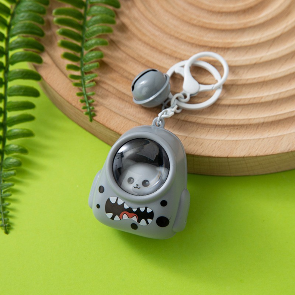 GLOWING ASTRONAUT KEYCHAIN