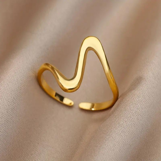 GOLD WAVE RING (ADJUSTABLE)