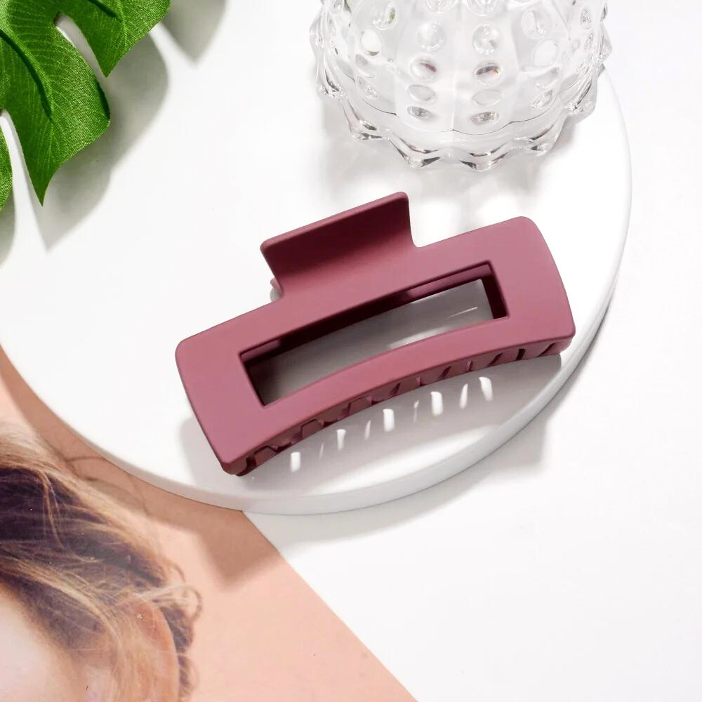 FRENCH HAIR CLIP