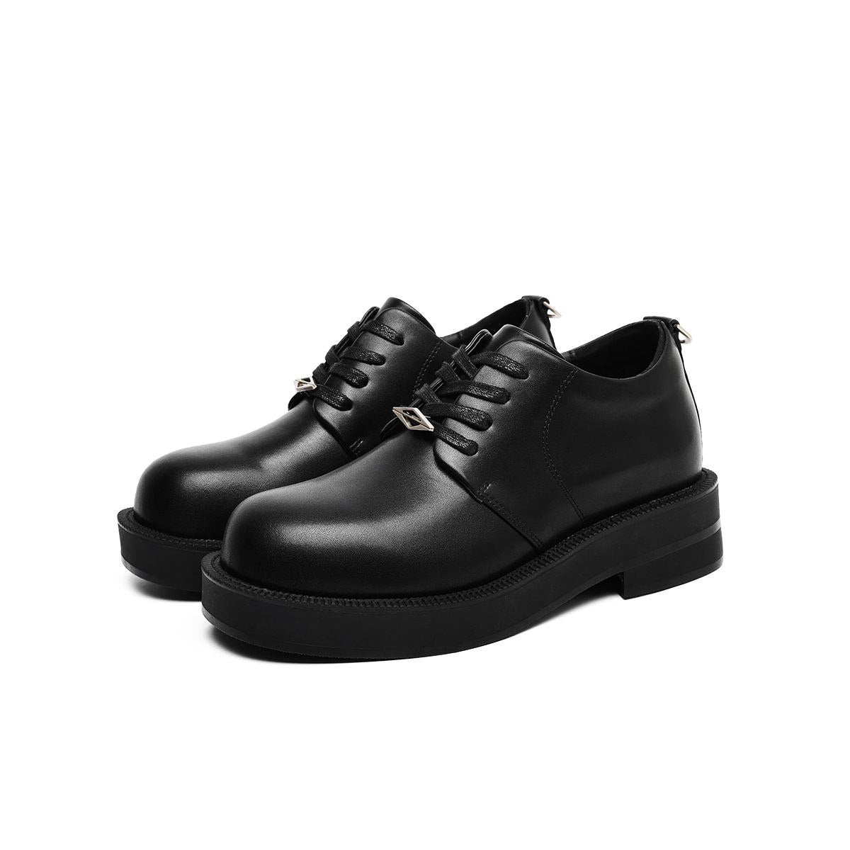 Titan Noir Oxford 9.0